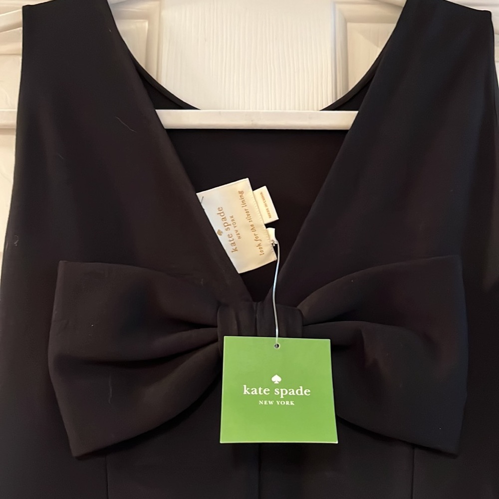 Kate Spade cocktail dress Black size 4.